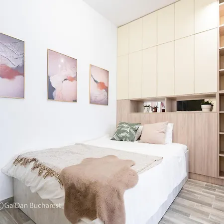 Appartamento Pitarmos Center *